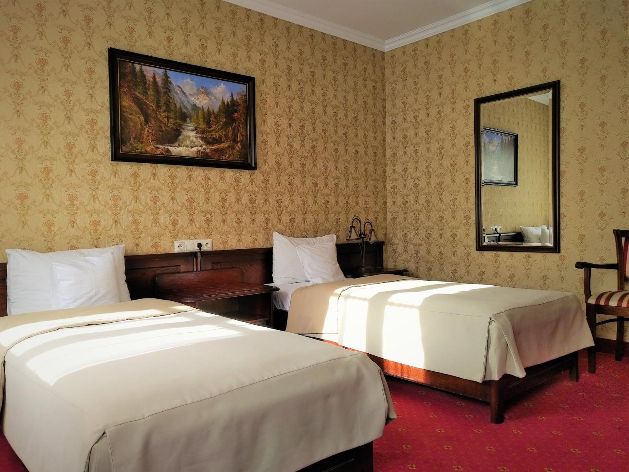 Hotel Sarmata Zespol Dworski サンドミエシュ エクステリア 写真